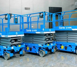 Xe Nâng Người Cắt Kéo GS 2646